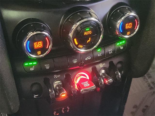 2017 Mini Cooper s Base, available for sale in Stratford, Connecticut | Wiz Leasing Inc. Stratford, Connecticut 2017 Mini Cooper s Base, available for sale in Stratford, Connecticut | Wiz Leasing Inc. Stratford, Connecticut