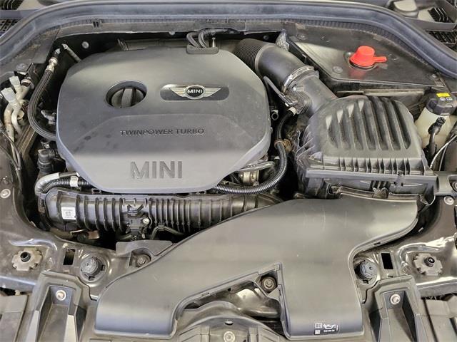2017 Mini Cooper s Base, available for sale in Stratford, Connecticut | Wiz Leasing Inc. Stratford, Connecticut 2017 Mini Cooper s Base, available for sale in Stratford, Connecticut | Wiz Leasing Inc. Stratford, Connecticut