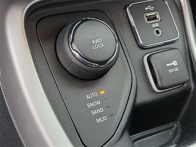 2018 Jeep Compass Sport, available for sale in Stratford, Connecticut | Wiz Leasing Inc. Stratford, Connecticut 2018 Jeep Compass Sport, available for sale in Stratford, Connecticut | Wiz Leasing Inc. Stratford, Connecticut