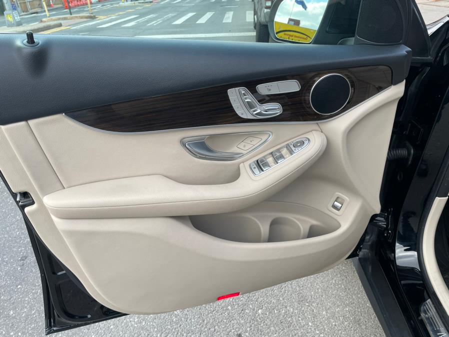 2018 Mercedes-Benz GLC GLC 300 4MATIC, available for sale in Jamaica, New York | Sylhet Motors Inc.. Jamaica, New York 2018 Mercedes-Benz GLC GLC 300 4MATIC, available for sale in Jamaica, New York | Sylhet Motors Inc.. Jamaica, New York