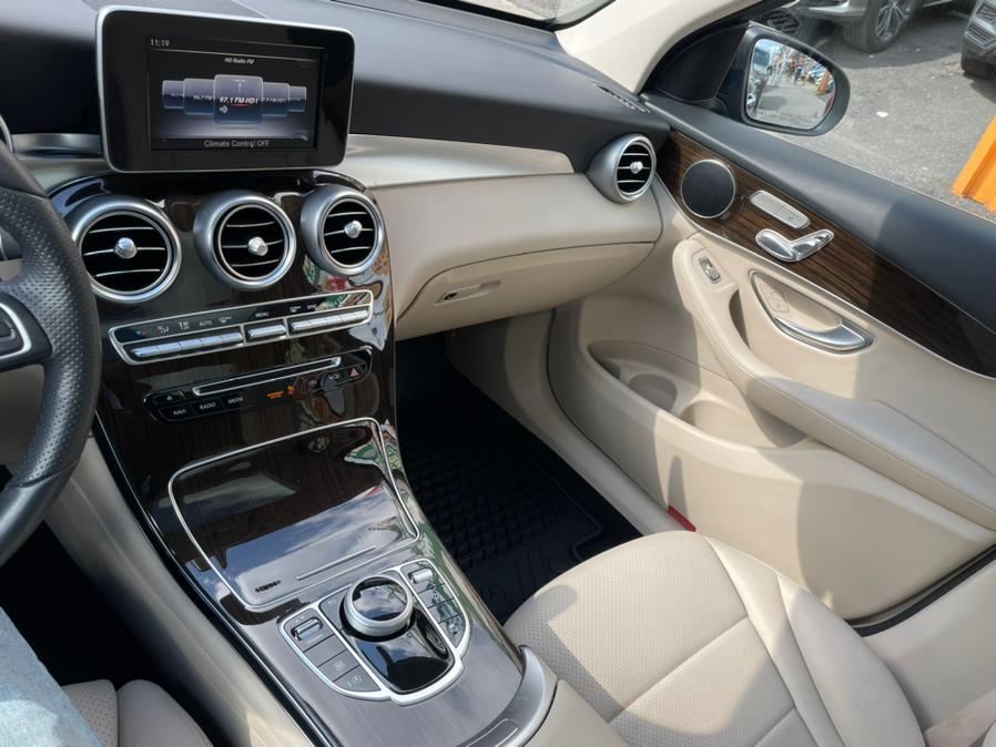 2018 Mercedes-Benz GLC GLC 300 4MATIC, available for sale in Jamaica, New York | Sylhet Motors Inc.. Jamaica, New York 2018 Mercedes-Benz GLC GLC 300 4MATIC, available for sale in Jamaica, New York | Sylhet Motors Inc.. Jamaica, New York
