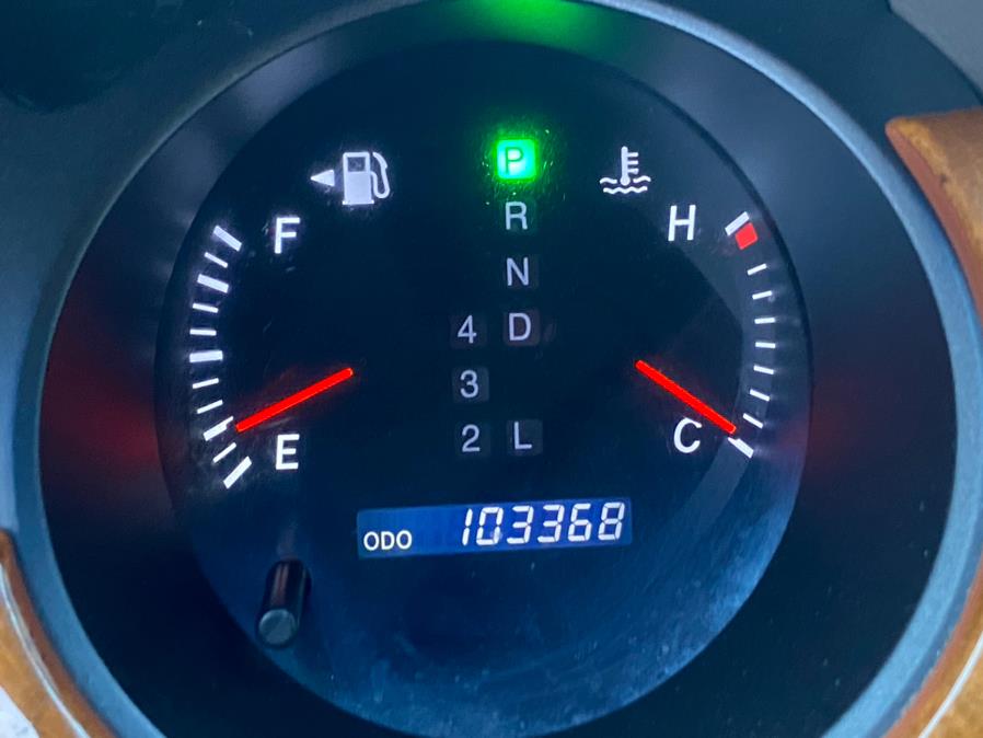 2005 Lexus ES 330 4dr Sdn, available for sale in Bridgeport, Connecticut | CT Auto. Bridgeport, Connecticut 2005 Lexus ES 330 4dr Sdn, available for sale in Bridgeport, Connecticut | CT Auto. Bridgeport, Connecticut