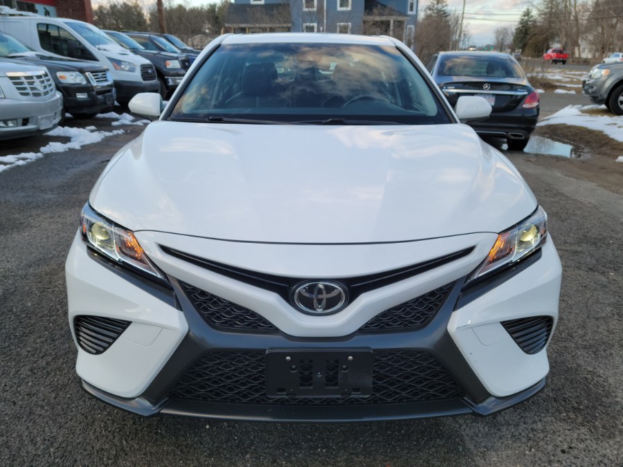 2018 Toyota Camry SE 2.5 W/Leather, available for sale in East Windsor, Connecticut | Toro Auto. East Windsor, Connecticut 2018 Toyota Camry SE 2.5 W/Leather, available for sale in East Windsor, Connecticut | Toro Auto. East Windsor, Connecticut
