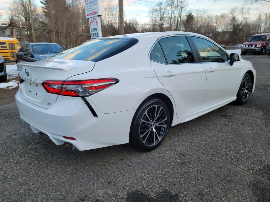 2018 Toyota Camry SE 2.5 W/Leather, available for sale in East Windsor, Connecticut | Toro Auto. East Windsor, Connecticut 2018 Toyota Camry SE 2.5 W/Leather, available for sale in East Windsor, Connecticut | Toro Auto. East Windsor, Connecticut