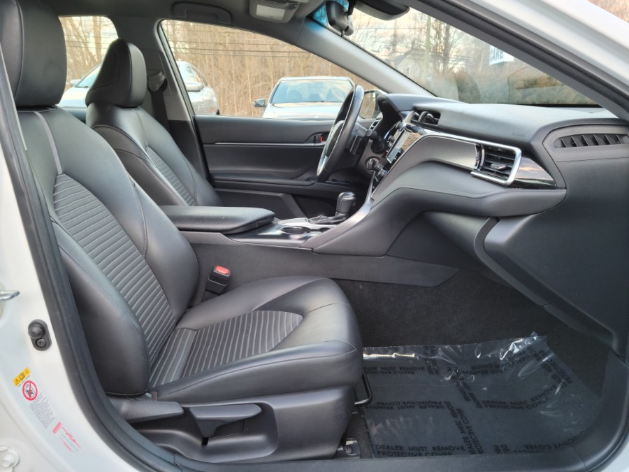 2018 Toyota Camry SE 2.5 W/Leather, available for sale in East Windsor, Connecticut | Toro Auto. East Windsor, Connecticut 2018 Toyota Camry SE 2.5 W/Leather, available for sale in East Windsor, Connecticut | Toro Auto. East Windsor, Connecticut