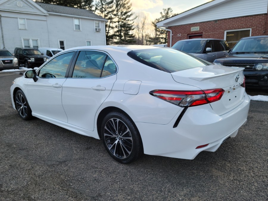2018 Toyota Camry SE 2.5 W/Leather, available for sale in East Windsor, Connecticut | Toro Auto. East Windsor, Connecticut 2018 Toyota Camry SE 2.5 W/Leather, available for sale in East Windsor, Connecticut | Toro Auto. East Windsor, Connecticut