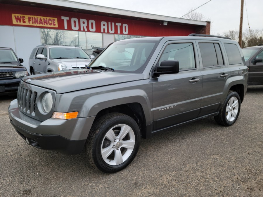 2011 Jeep Patriot 4WD 4dr Latitude, available for sale in East Windsor, Connecticut | Toro Auto. East Windsor, Connecticut