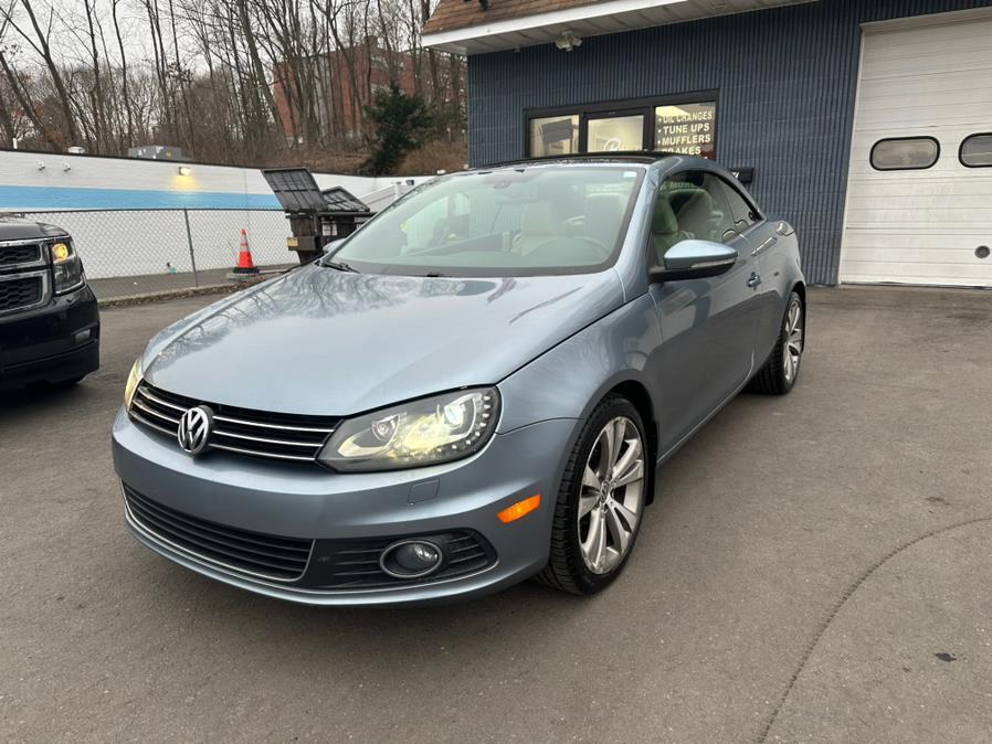 2013 Volkswagen Eos 2dr Conv Lux SULEV, available for sale in Waterbury, Connecticut | House of Cars LLC. Waterbury, Connecticut