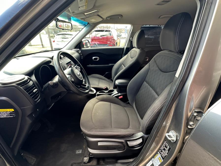 2014 Kia Soul 5dr Wgn Auto Base, available for sale in Danbury, Connecticut | Safe Used Auto Sales LLC. Danbury, Connecticut 2014 Kia Soul 5dr Wgn Auto Base, available for sale in Danbury, Connecticut | Safe Used Auto Sales LLC. Danbury, Connecticut