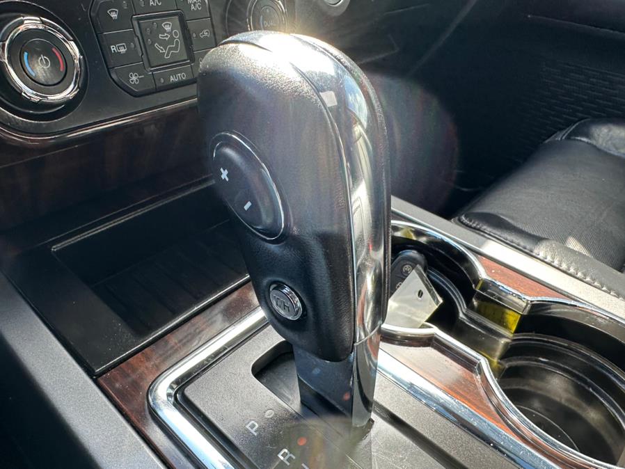 2017 Ford Expedition Platinum 4x4, available for sale in South Windsor, Connecticut | Mike And Tony Auto Sales, Inc. South Windsor, Connecticut 2017 Ford Expedition Platinum 4x4, available for sale in South Windsor, Connecticut | Mike And Tony Auto Sales, Inc. South Windsor, Connecticut