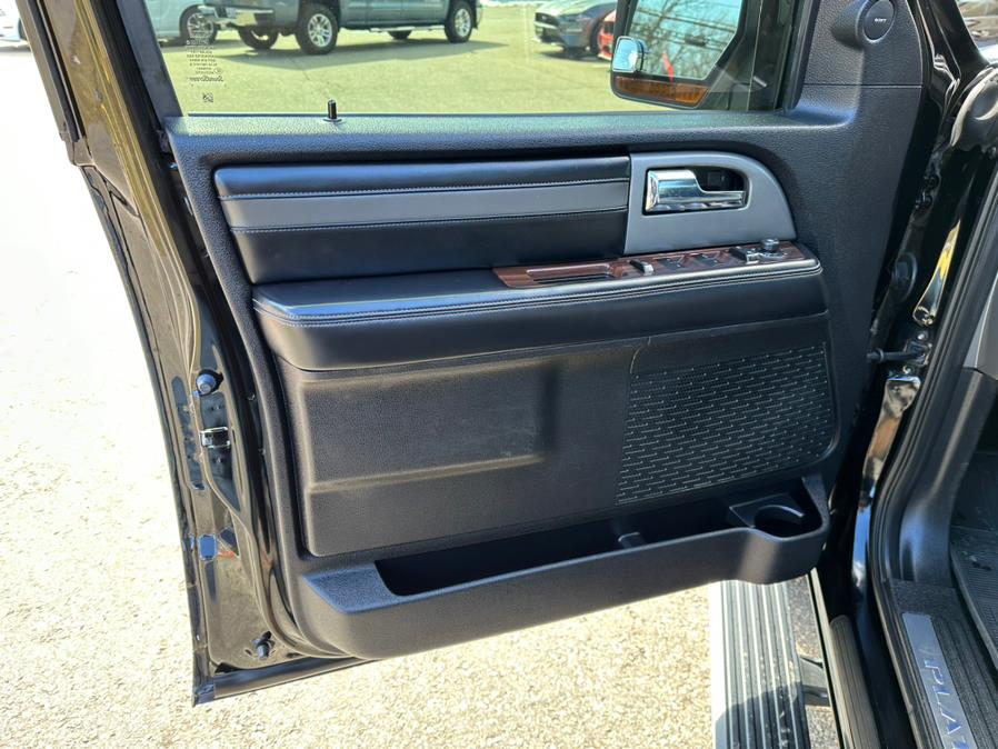 2017 Ford Expedition Platinum 4x4, available for sale in South Windsor, Connecticut | Mike And Tony Auto Sales, Inc. South Windsor, Connecticut 2017 Ford Expedition Platinum 4x4, available for sale in South Windsor, Connecticut | Mike And Tony Auto Sales, Inc. South Windsor, Connecticut