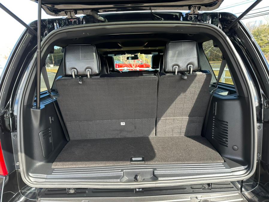 2017 Ford Expedition Platinum 4x4, available for sale in South Windsor, Connecticut | Mike And Tony Auto Sales, Inc. South Windsor, Connecticut 2017 Ford Expedition Platinum 4x4, available for sale in South Windsor, Connecticut | Mike And Tony Auto Sales, Inc. South Windsor, Connecticut