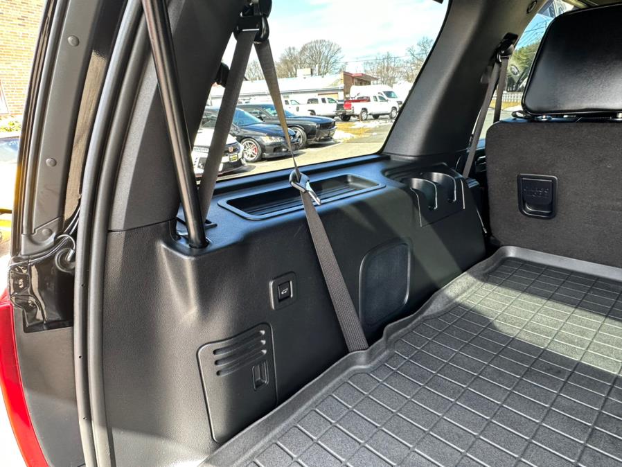 2017 Ford Expedition Platinum 4x4, available for sale in South Windsor, Connecticut | Mike And Tony Auto Sales, Inc. South Windsor, Connecticut 2017 Ford Expedition Platinum 4x4, available for sale in South Windsor, Connecticut | Mike And Tony Auto Sales, Inc. South Windsor, Connecticut