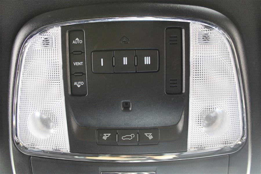 2018 Jeep Grand Cherokee LAREDO, available for sale in Paterson, New Jersey | Fast Track Motors. Paterson, New Jersey 2018 Jeep Grand Cherokee LAREDO, available for sale in Paterson, New Jersey | Fast Track Motors. Paterson, New Jersey