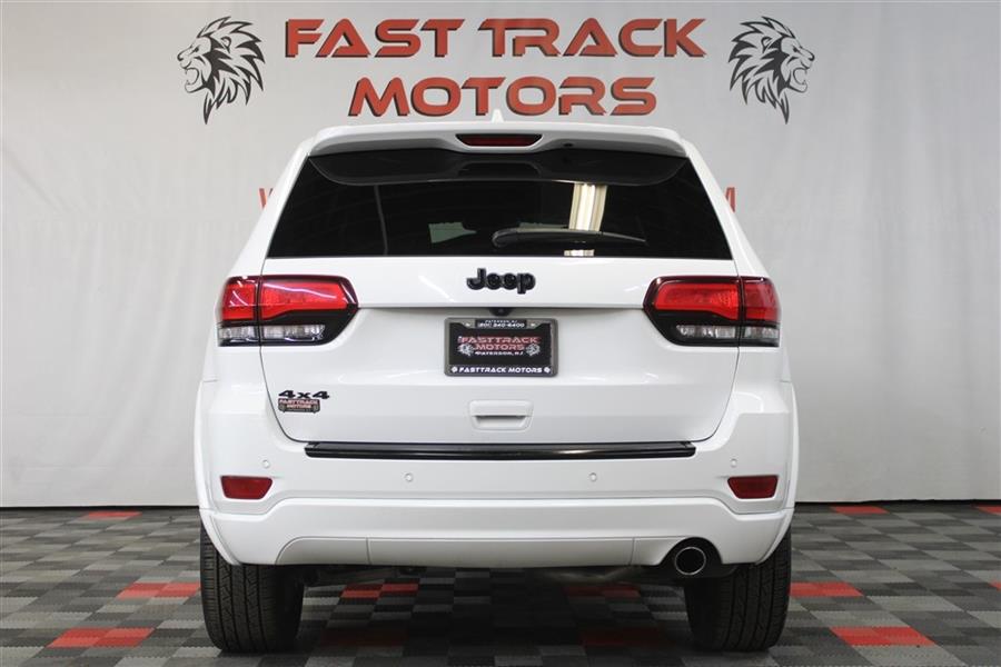 2018 Jeep Grand Cherokee LAREDO, available for sale in Paterson, New Jersey | Fast Track Motors. Paterson, New Jersey 2018 Jeep Grand Cherokee LAREDO, available for sale in Paterson, New Jersey | Fast Track Motors. Paterson, New Jersey