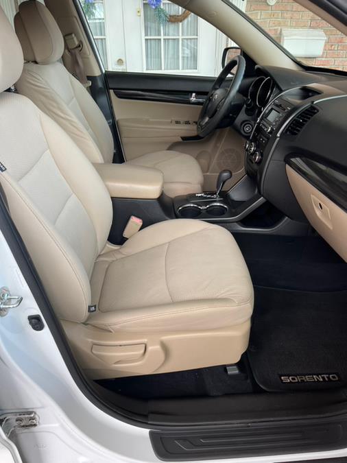 2012 Kia Sorento AWD 4dr V6 LX, available for sale in New Britain, Connecticut | Supreme Automotive. New Britain, Connecticut 2012 Kia Sorento AWD 4dr V6 LX, available for sale in New Britain, Connecticut | Supreme Automotive. New Britain, Connecticut