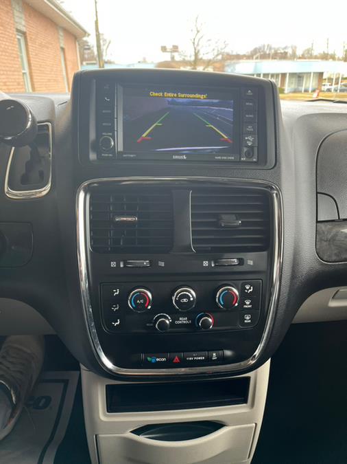 2014 Dodge Grand Caravan 4dr Wgn American Value Pkg, available for sale in New Britain, Connecticut | Supreme Automotive. New Britain, Connecticut 2014 Dodge Grand Caravan 4dr Wgn American Value Pkg, available for sale in New Britain, Connecticut | Supreme Automotive. New Britain, Connecticut