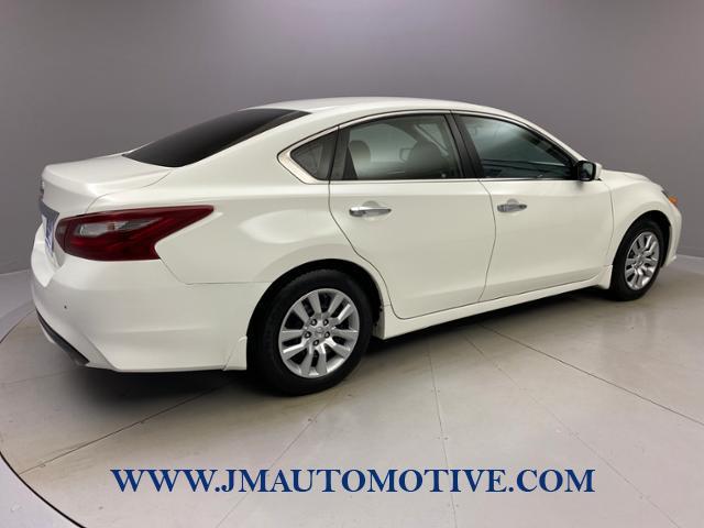 2018 Nissan Altima 2.5 S Sedan, available for sale in Naugatuck, Connecticut | J&M Automotive Sls&Svc LLC. Naugatuck, Connecticut 2018 Nissan Altima 2.5 S Sedan, available for sale in Naugatuck, Connecticut | J&M Automotive Sls&Svc LLC. Naugatuck, Connecticut