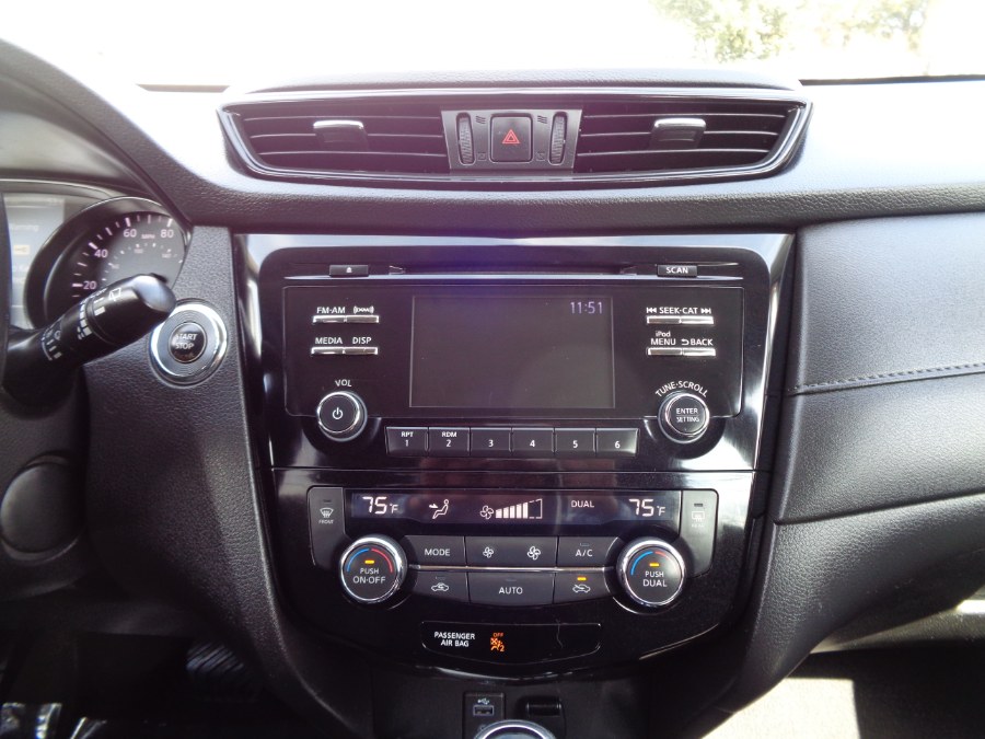 2017 Nissan Rogue FWD SV, available for sale in Valley Stream, New York | NY Auto Traders. Valley Stream, New York 2017 Nissan Rogue FWD SV, available for sale in Valley Stream, New York | NY Auto Traders. Valley Stream, New York