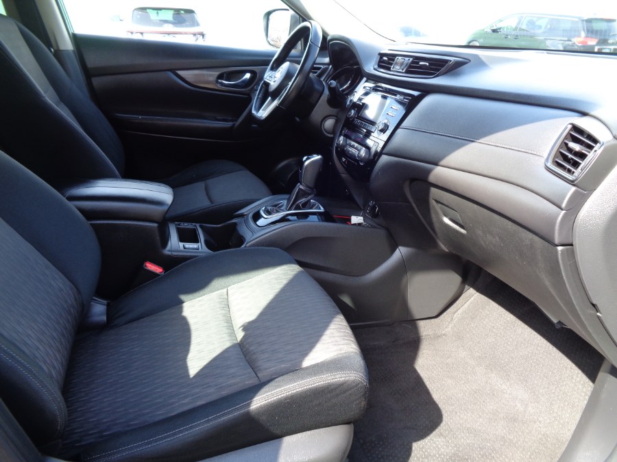 2017 Nissan Rogue FWD SV, available for sale in Valley Stream, New York | NY Auto Traders. Valley Stream, New York 2017 Nissan Rogue FWD SV, available for sale in Valley Stream, New York | NY Auto Traders. Valley Stream, New York