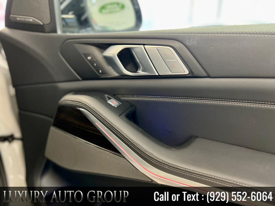 2020 BMW X7 xDrive40i Sports Activity Vehicle, available for sale in Bronx, New York | Luxury Auto Group. Bronx, New York 2020 BMW X7 xDrive40i Sports Activity Vehicle, available for sale in Bronx, New York | Luxury Auto Group. Bronx, New York