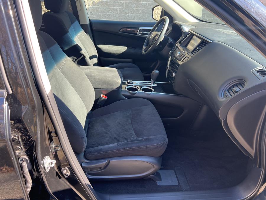 2016 Nissan Pathfinder 4WD 4dr S, available for sale in New London, Connecticut | TJ Motors. New London, Connecticut 2016 Nissan Pathfinder 4WD 4dr S, available for sale in New London, Connecticut | TJ Motors. New London, Connecticut