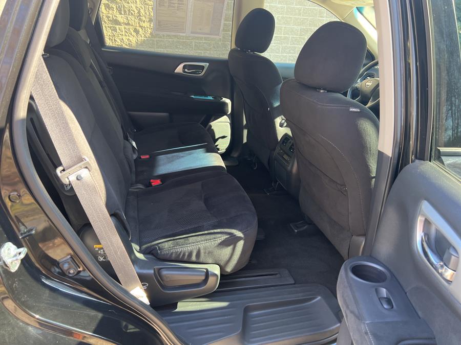 2016 Nissan Pathfinder 4WD 4dr S, available for sale in New London, Connecticut | TJ Motors. New London, Connecticut 2016 Nissan Pathfinder 4WD 4dr S, available for sale in New London, Connecticut | TJ Motors. New London, Connecticut