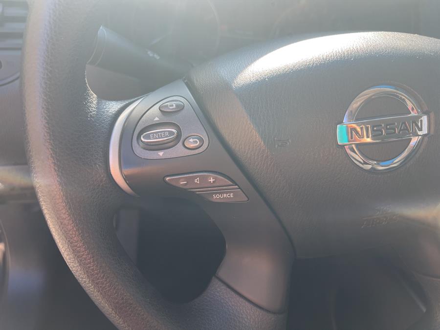 2016 Nissan Pathfinder 4WD 4dr S, available for sale in New London, Connecticut | TJ Motors. New London, Connecticut 2016 Nissan Pathfinder 4WD 4dr S, available for sale in New London, Connecticut | TJ Motors. New London, Connecticut