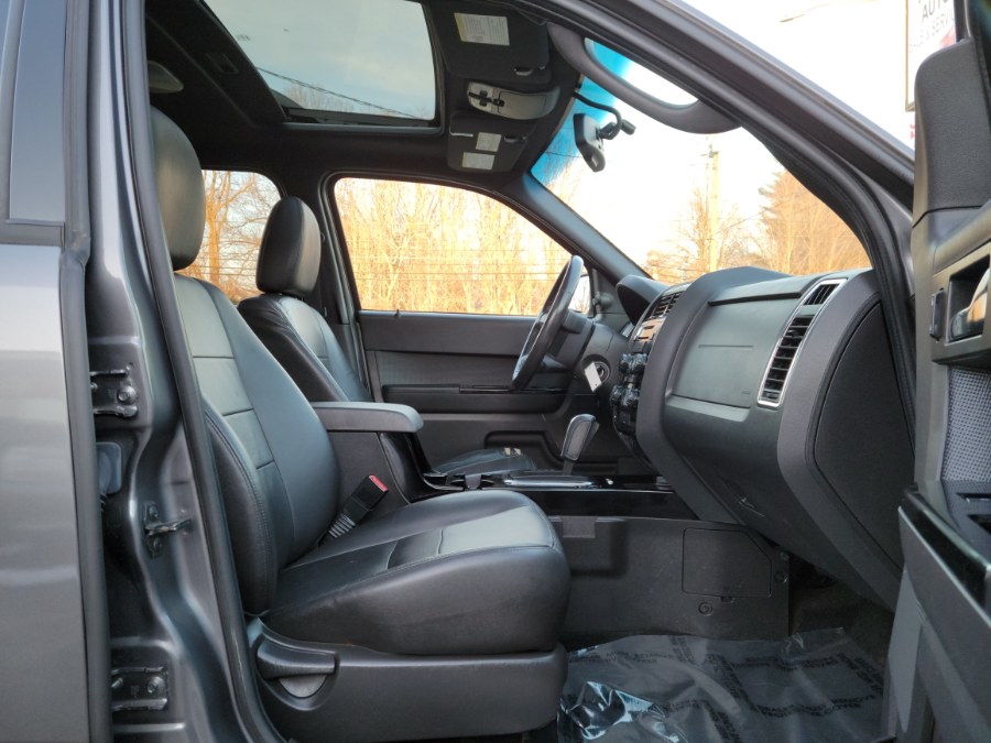 2011 Ford Escape 4WD 4dr Limited Leather & Sunroof, available for sale in East Windsor, Connecticut | Toro Auto. East Windsor, Connecticut 2011 Ford Escape 4WD 4dr Limited Leather & Sunroof, available for sale in East Windsor, Connecticut | Toro Auto. East Windsor, Connecticut