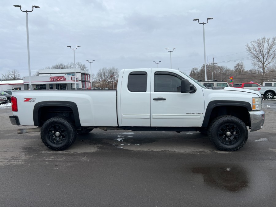 2009 Chevrolet Silverado 3500HD 4WD Ext Cab 157.5" SRW LT, available for sale in Ortonville, Michigan | Marsh Auto Sales LLC. Ortonville, Michigan 2009 Chevrolet Silverado 3500HD 4WD Ext Cab 157.5" SRW LT, available for sale in Ortonville, Michigan | Marsh Auto Sales LLC. Ortonville, Michigan