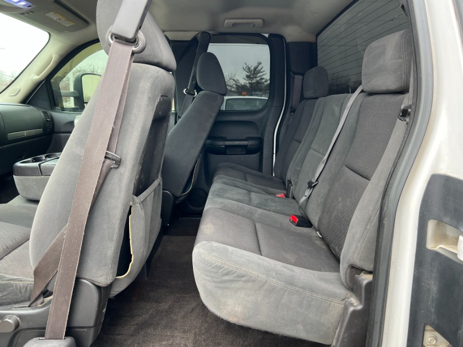 2009 Chevrolet Silverado 3500HD 4WD Ext Cab 157.5" SRW LT, available for sale in Ortonville, Michigan | Marsh Auto Sales LLC. Ortonville, Michigan 2009 Chevrolet Silverado 3500HD 4WD Ext Cab 157.5" SRW LT, available for sale in Ortonville, Michigan | Marsh Auto Sales LLC. Ortonville, Michigan