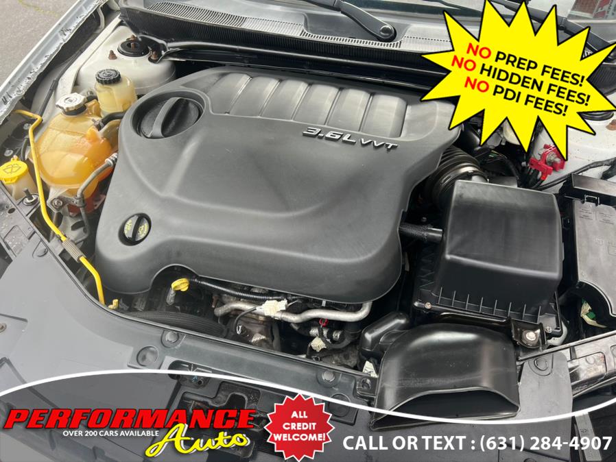 2014 Chrysler 200 4dr Sdn Limited, available for sale in Bohemia, New York | Performance Auto Inc. Bohemia, New York 2014 Chrysler 200 4dr Sdn Limited, available for sale in Bohemia, New York | Performance Auto Inc. Bohemia, New York