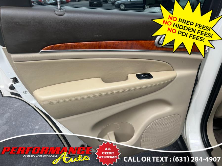 2011 Jeep Grand Cherokee 4WD 4dr Overland, available for sale in Bohemia, New York | Performance Auto Inc. Bohemia, New York 2011 Jeep Grand Cherokee 4WD 4dr Overland, available for sale in Bohemia, New York | Performance Auto Inc. Bohemia, New York