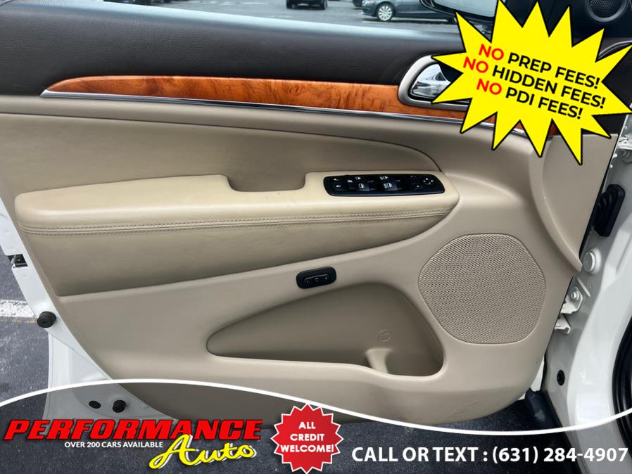 2011 Jeep Grand Cherokee 4WD 4dr Overland, available for sale in Bohemia, New York | Performance Auto Inc. Bohemia, New York 2011 Jeep Grand Cherokee 4WD 4dr Overland, available for sale in Bohemia, New York | Performance Auto Inc. Bohemia, New York