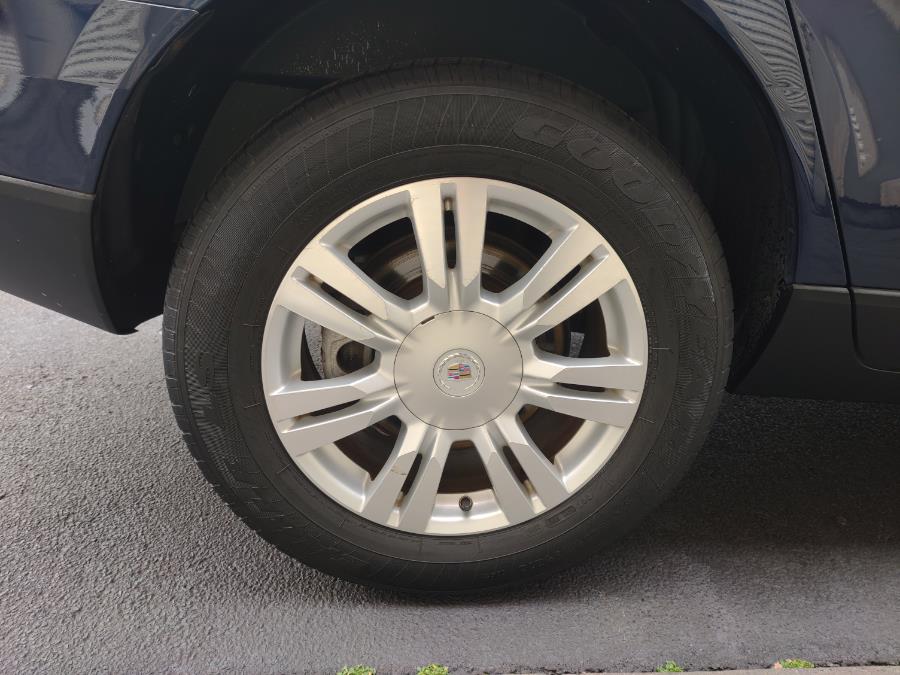 2011 Cadillac SRX AWD 4dr Luxury Collection, available for sale in Wantagh, New York | Alpine Motors Inc. Wantagh, New York 2011 Cadillac SRX AWD 4dr Luxury Collection, available for sale in Wantagh, New York | Alpine Motors Inc. Wantagh, New York