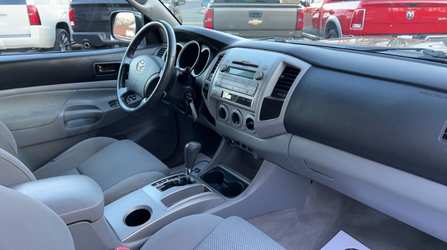 2010 Toyota Tacoma 4WD Double LB V6 AT, available for sale in Waterbury, Connecticut | West End Automotive Center. Waterbury, Connecticut 2010 Toyota Tacoma 4WD Double LB V6 AT, available for sale in Waterbury, Connecticut | West End Automotive Center. Waterbury, Connecticut