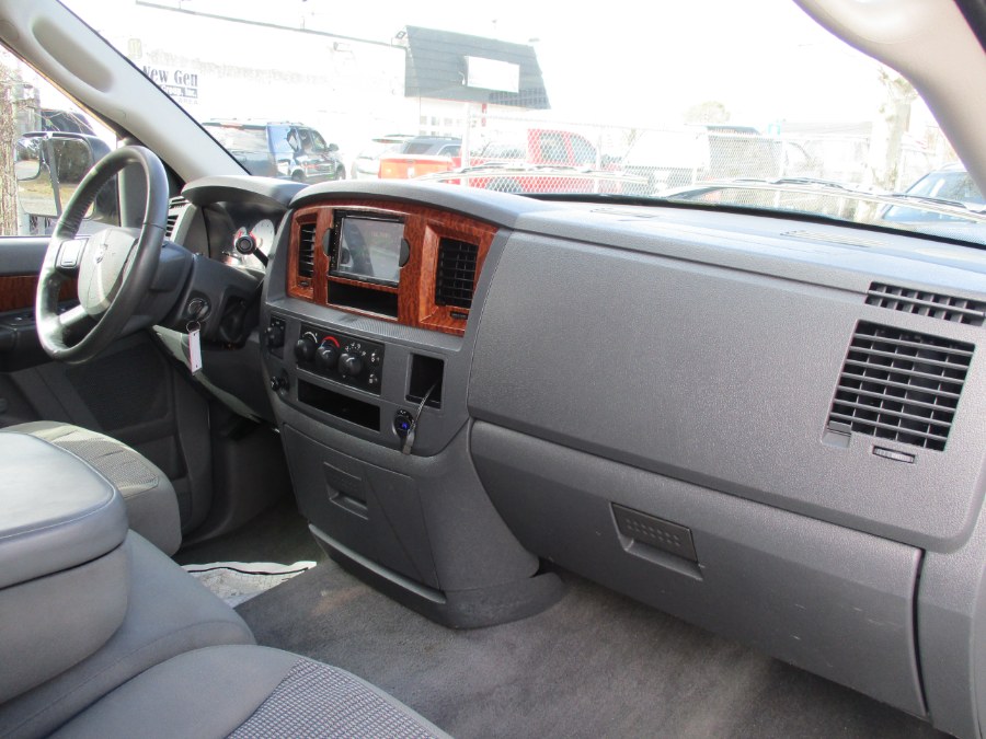 2006 Dodge Ram 1500 4dr Quad Cab 140.5 4WD SLT, available for sale in West Babylon, New York | New Gen Auto Group. West Babylon, New York 2006 Dodge Ram 1500 4dr Quad Cab 140.5 4WD SLT, available for sale in West Babylon, New York | New Gen Auto Group. West Babylon, New York