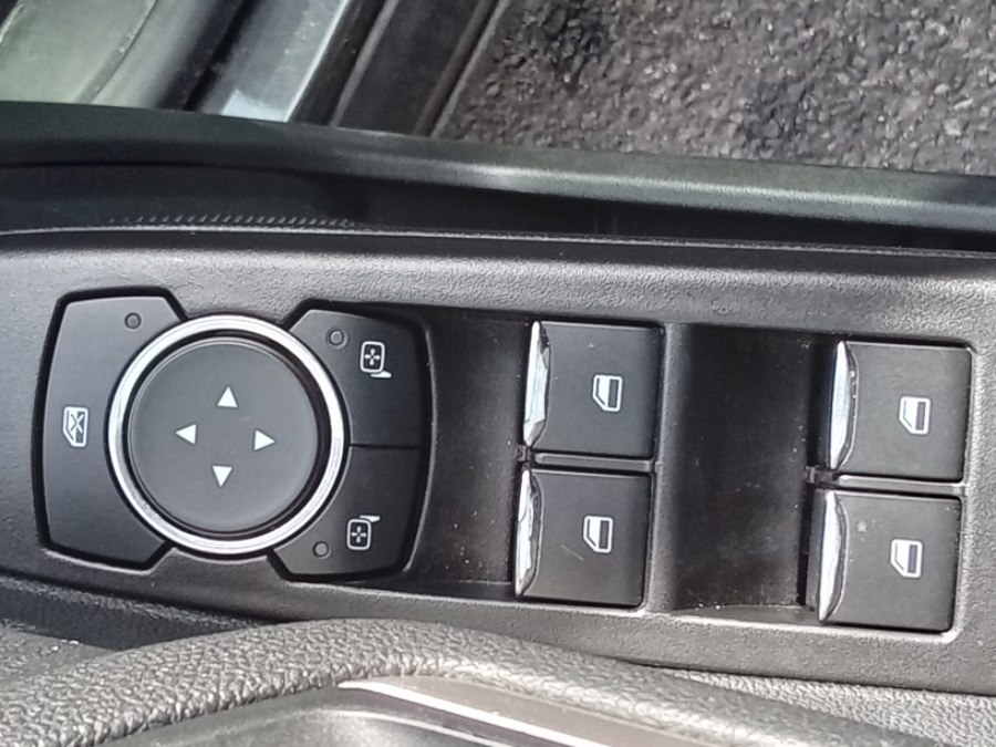 2020 Ford Escape SEL AWD, available for sale in Irvington, New Jersey | NJ Used Cars Center. Irvington, New Jersey 2020 Ford Escape SEL AWD, available for sale in Irvington, New Jersey | NJ Used Cars Center. Irvington, New Jersey