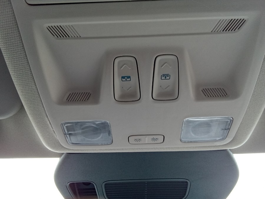 2020 Ford Escape SEL AWD, available for sale in Irvington, New Jersey | NJ Used Cars Center. Irvington, New Jersey 2020 Ford Escape SEL AWD, available for sale in Irvington, New Jersey | NJ Used Cars Center. Irvington, New Jersey