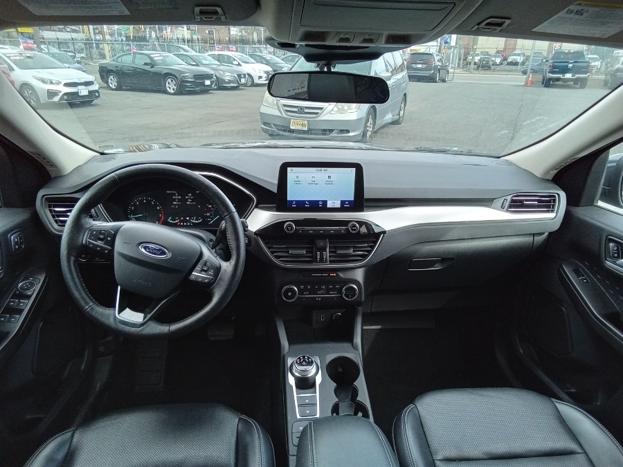 2020 Ford Escape SEL AWD, available for sale in Irvington, New Jersey | NJ Used Cars Center. Irvington, New Jersey 2020 Ford Escape SEL AWD, available for sale in Irvington, New Jersey | NJ Used Cars Center. Irvington, New Jersey