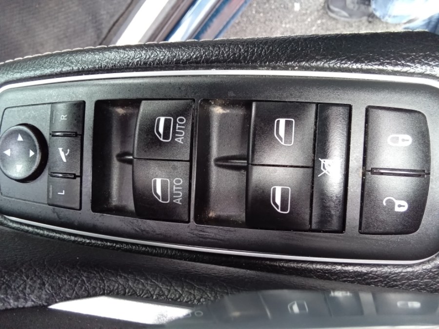 2020 Ram 1500 Laramie 4x4 Quad Cab 6''4" Box, available for sale in Irvington, New Jersey | NJ Used Cars Center. Irvington, New Jersey 2020 Ram 1500 Laramie 4x4 Quad Cab 6''4" Box, available for sale in Irvington, New Jersey | NJ Used Cars Center. Irvington, New Jersey