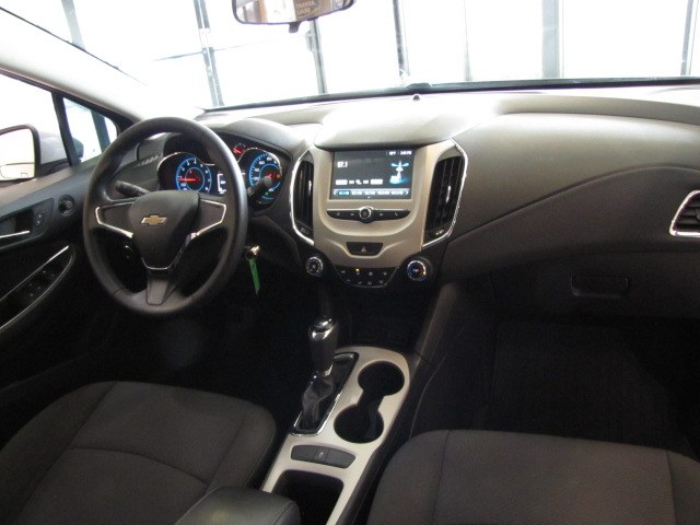 2017 Chevrolet Cruze 4dr Sdn 1.4L LS w/1SB, available for sale in Placentia, California | Auto Network Group Inc. Placentia, California 2017 Chevrolet Cruze 4dr Sdn 1.4L LS w/1SB, available for sale in Placentia, California | Auto Network Group Inc. Placentia, California