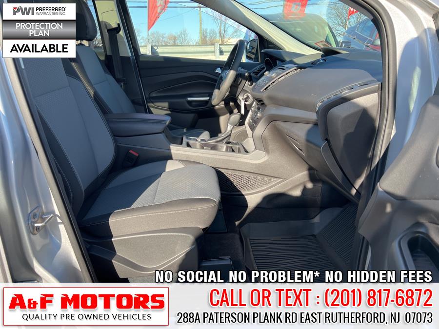 2017 Ford Escape SE 4WD, available for sale in East Rutherford, New Jersey | A&F Motors LLC. East Rutherford, New Jersey 2017 Ford Escape SE 4WD, available for sale in East Rutherford, New Jersey | A&F Motors LLC. East Rutherford, New Jersey
