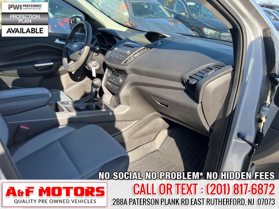 2017 Ford Escape SE 4WD, available for sale in East Rutherford, New Jersey | A&F Motors LLC. East Rutherford, New Jersey 2017 Ford Escape SE 4WD, available for sale in East Rutherford, New Jersey | A&F Motors LLC. East Rutherford, New Jersey