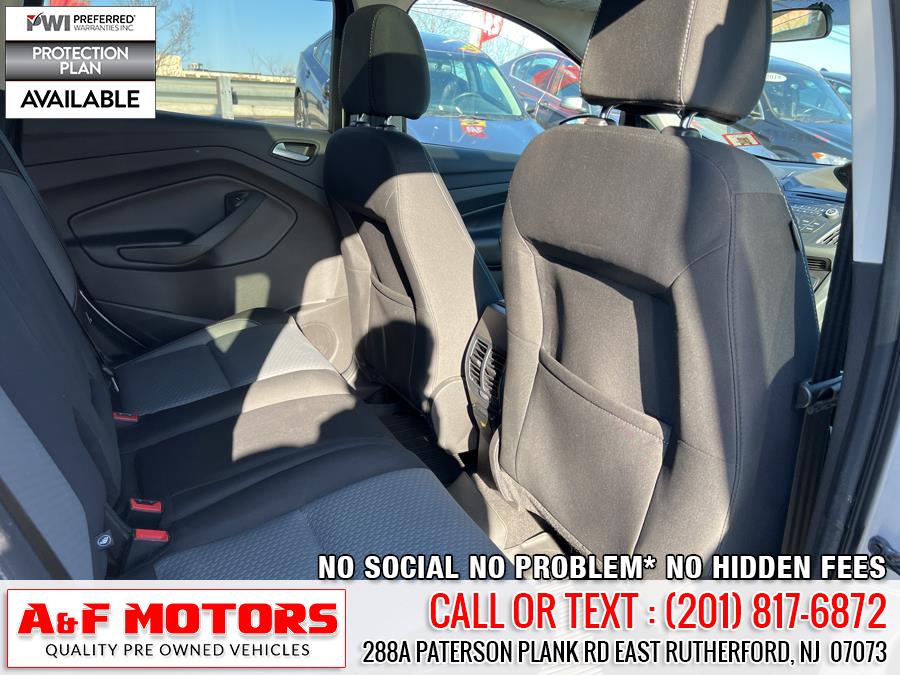 2017 Ford Escape SE 4WD, available for sale in East Rutherford, New Jersey | A&F Motors LLC. East Rutherford, New Jersey 2017 Ford Escape SE 4WD, available for sale in East Rutherford, New Jersey | A&F Motors LLC. East Rutherford, New Jersey
