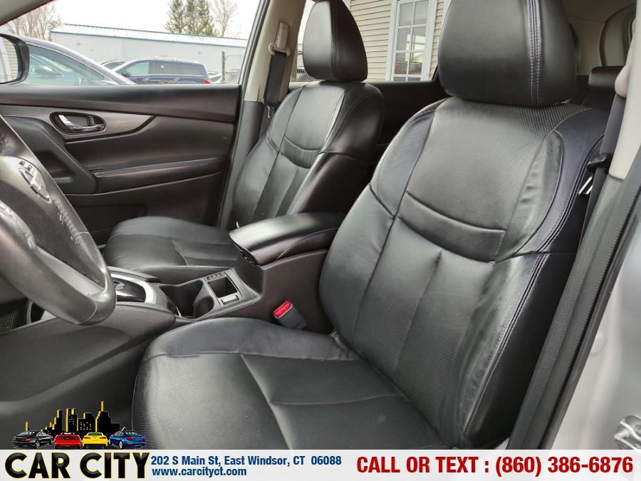 2015 Nissan Rogue AWD 4dr SV, available for sale in East Windsor, Connecticut | Car City LLC. East Windsor, Connecticut 2015 Nissan Rogue AWD 4dr SV, available for sale in East Windsor, Connecticut | Car City LLC. East Windsor, Connecticut