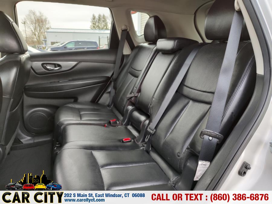 2015 Nissan Rogue AWD 4dr SV, available for sale in East Windsor, Connecticut | Car City LLC. East Windsor, Connecticut 2015 Nissan Rogue AWD 4dr SV, available for sale in East Windsor, Connecticut | Car City LLC. East Windsor, Connecticut