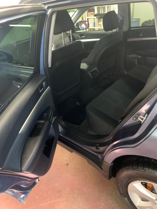 2013 Subaru Outback 4dr Wgn H4 Auto 2.5i Premium, available for sale in Barre, Vermont | Routhier Auto Center. Barre, Vermont 2013 Subaru Outback 4dr Wgn H4 Auto 2.5i Premium, available for sale in Barre, Vermont | Routhier Auto Center. Barre, Vermont