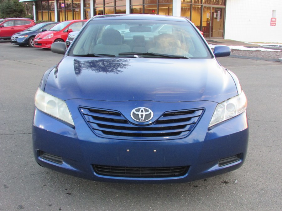 2007 Toyota Camry 4dr Sdn I4 Auto LE (Natl), available for sale in East Windsor, Connecticut | United Auto Sales of E Windsor, Inc. East Windsor, Connecticut 2007 Toyota Camry 4dr Sdn I4 Auto LE (Natl), available for sale in East Windsor, Connecticut | United Auto Sales of E Windsor, Inc. East Windsor, Connecticut