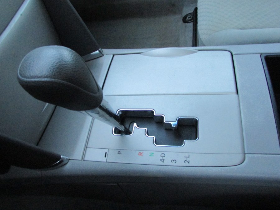 2007 Toyota Camry 4dr Sdn I4 Auto LE (Natl), available for sale in East Windsor, Connecticut | United Auto Sales of E Windsor, Inc. East Windsor, Connecticut 2007 Toyota Camry 4dr Sdn I4 Auto LE (Natl), available for sale in East Windsor, Connecticut | United Auto Sales of E Windsor, Inc. East Windsor, Connecticut